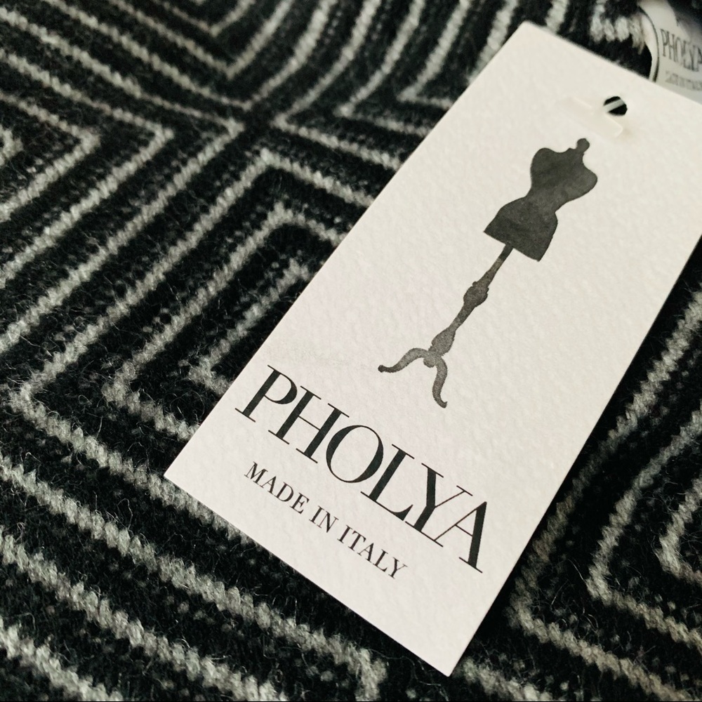 🇮🇹 Made in Italy Shawl Blanket Wrap Cape w fringe